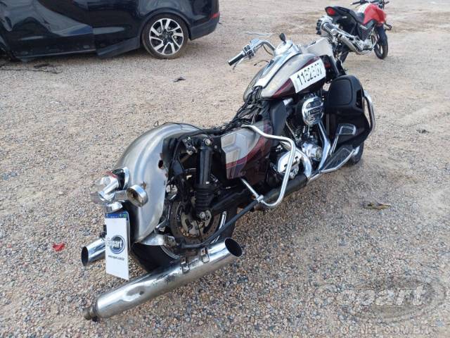 2015 HARLEY-DAVIDSON CVO 