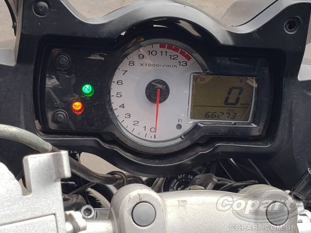 2010 KAWASAKI VERSYS 