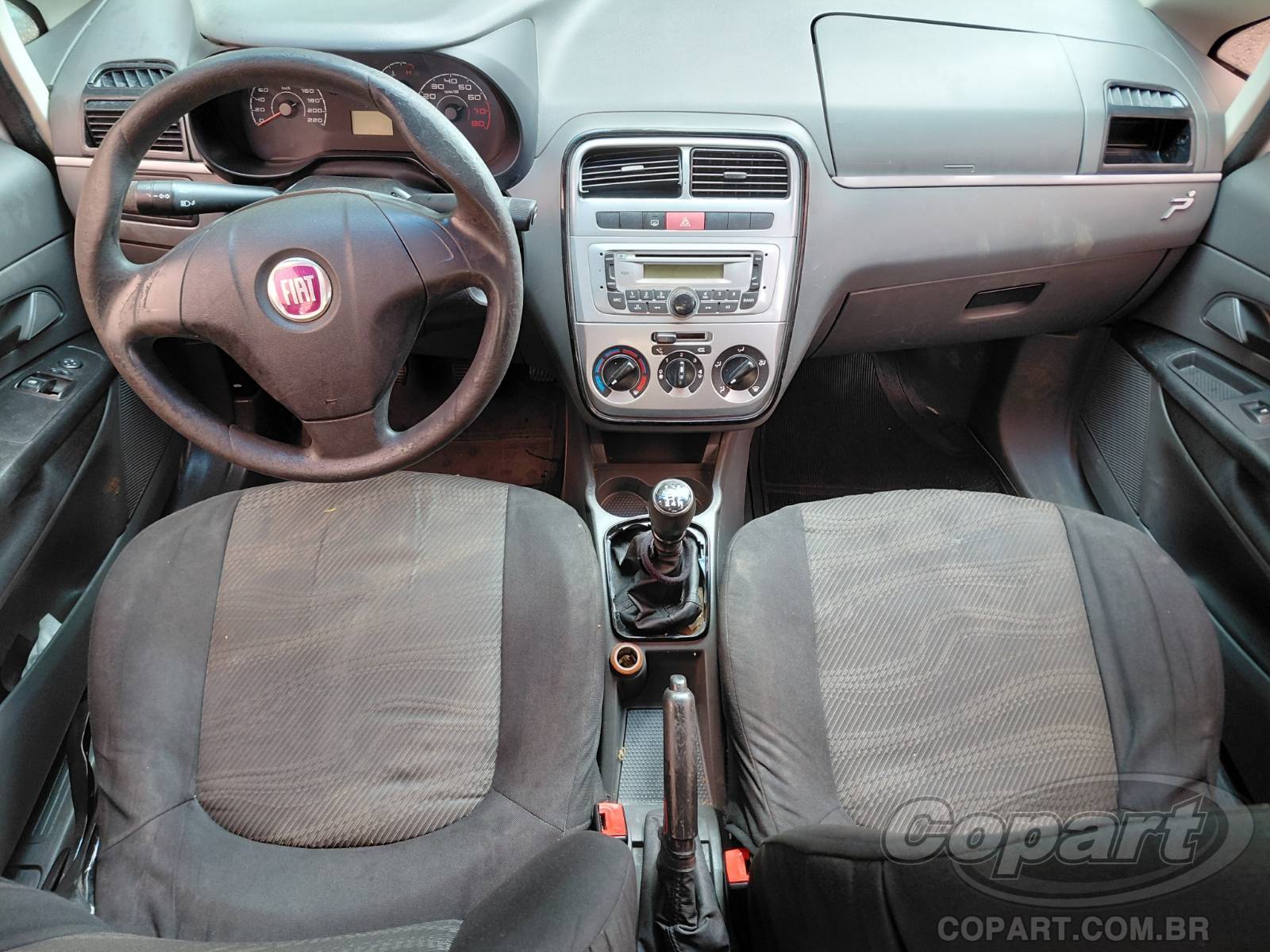 2011 FIAT PUNTO — foto 9 de 11
