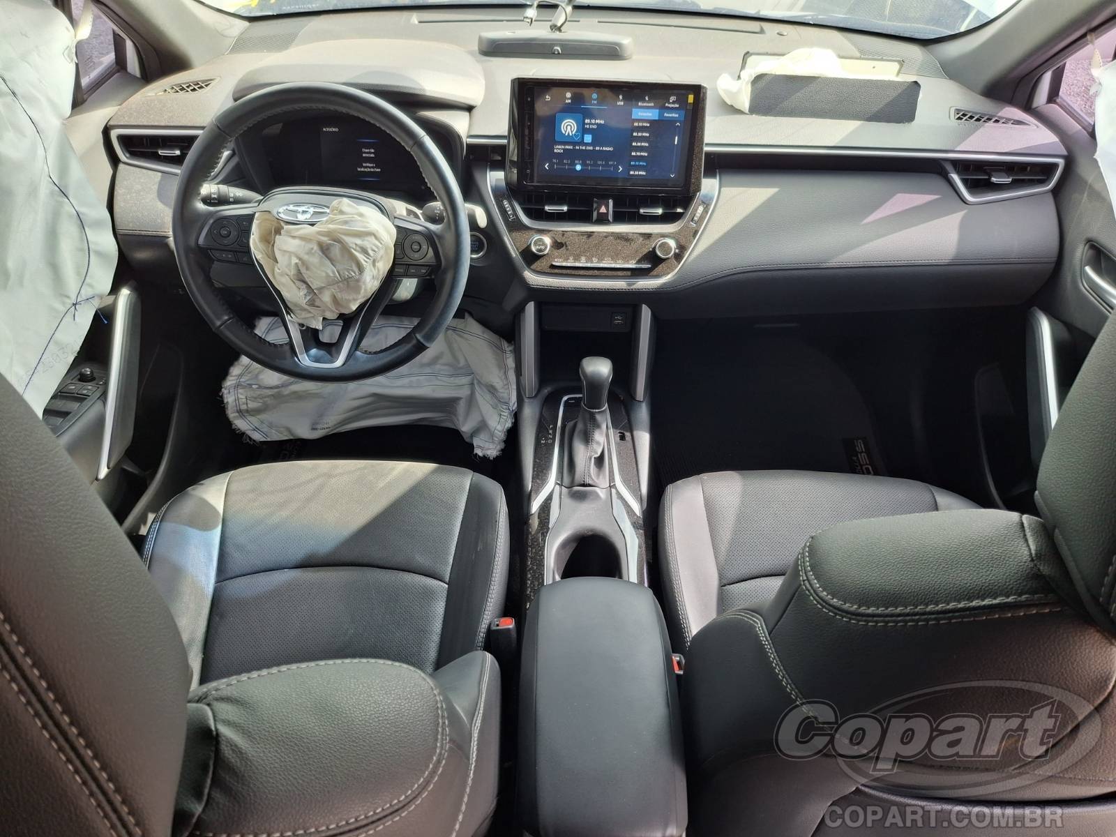 Foto 9 de 15: 2024 TOYOTA COROLLA CROSS