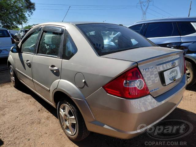 2010 FORD FIESTA SEDAN 