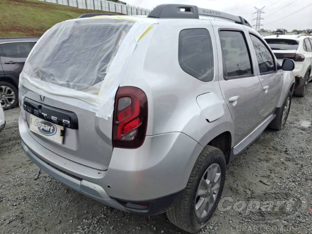2020 RENAULT DUSTER 