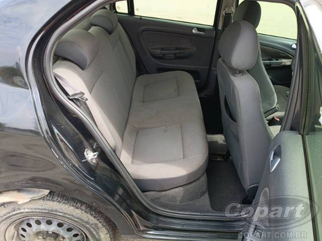 2012 VOLKSWAGEN VOYAGE 