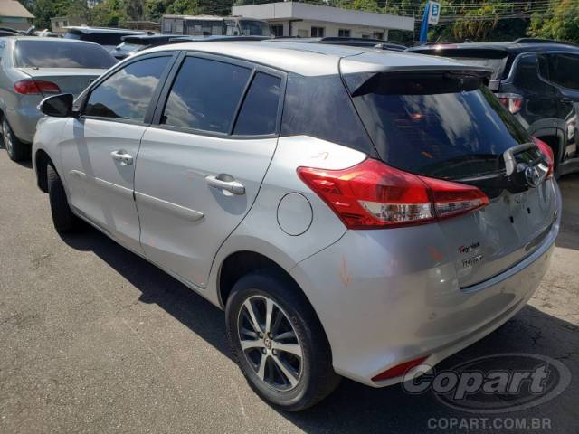 2019 TOYOTA YARIS 