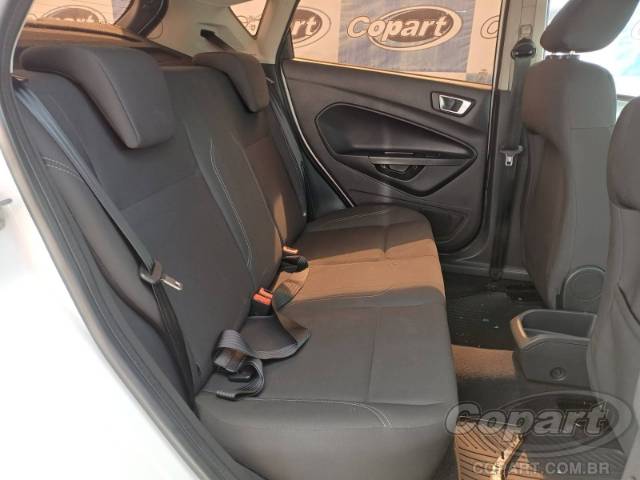 2015 FORD FIESTA 