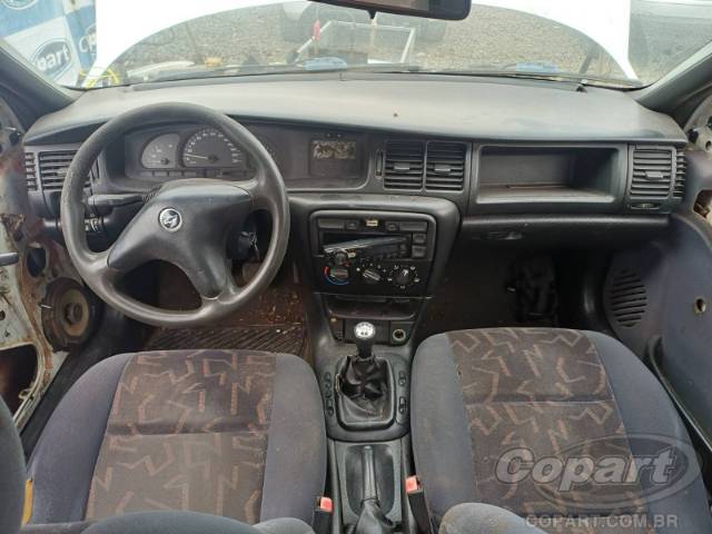 1998 CHEVROLET VECTRA 