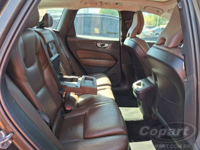 2019 VOLVO XC60 