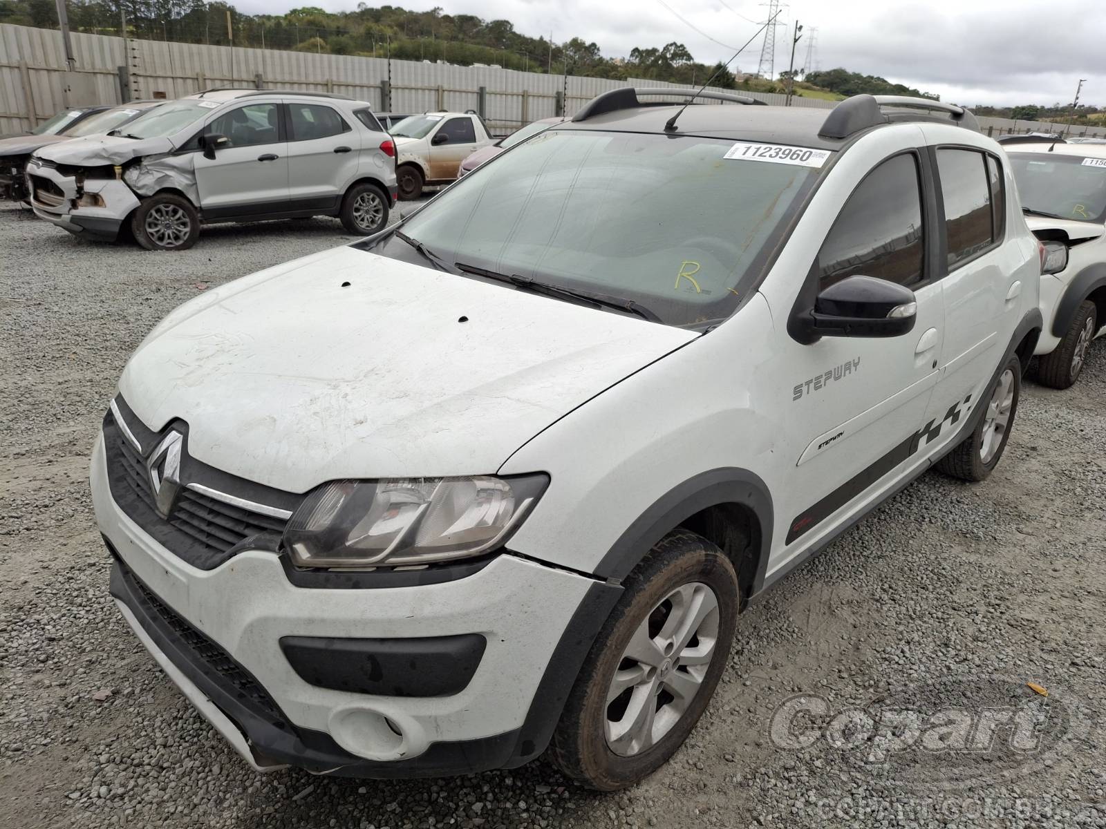 Foto 2: 2018 RENAULT SANDERO
