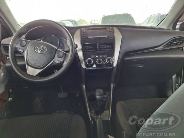 2019 TOYOTA YARIS SEDA 