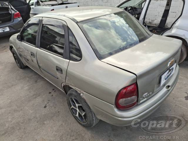 2010 CHEVROLET CLASSIC 