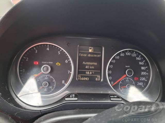 2011 VOLKSWAGEN FOX 
