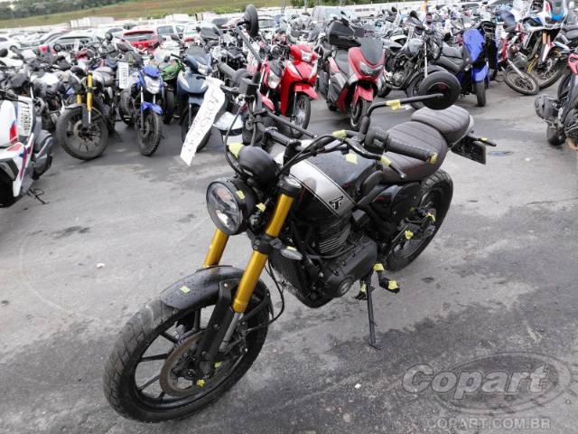 2025 TRIUMPH SCRAMBLER 