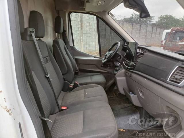 2024 FORD E-TRANSIT FURGAO 