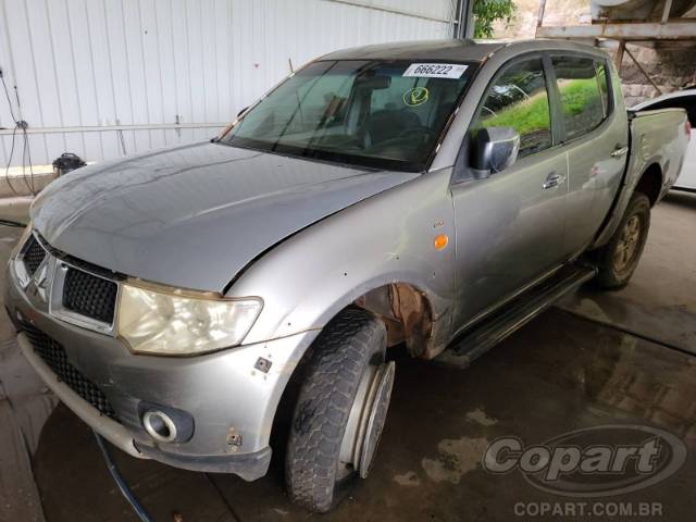 2013 MITSUBISHI L200 TRITON 