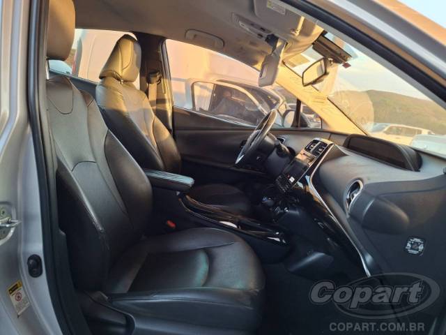 2016 TOYOTA PRIUS 