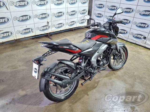 2026 BAJAJ DOMINAR 