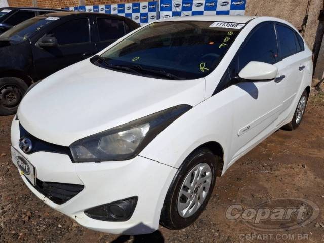 2014 HYUNDAI HB20S 