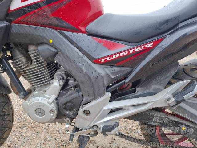 2020 HONDA CB 250 F 