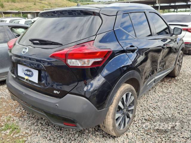 2020 NISSAN KICKS 