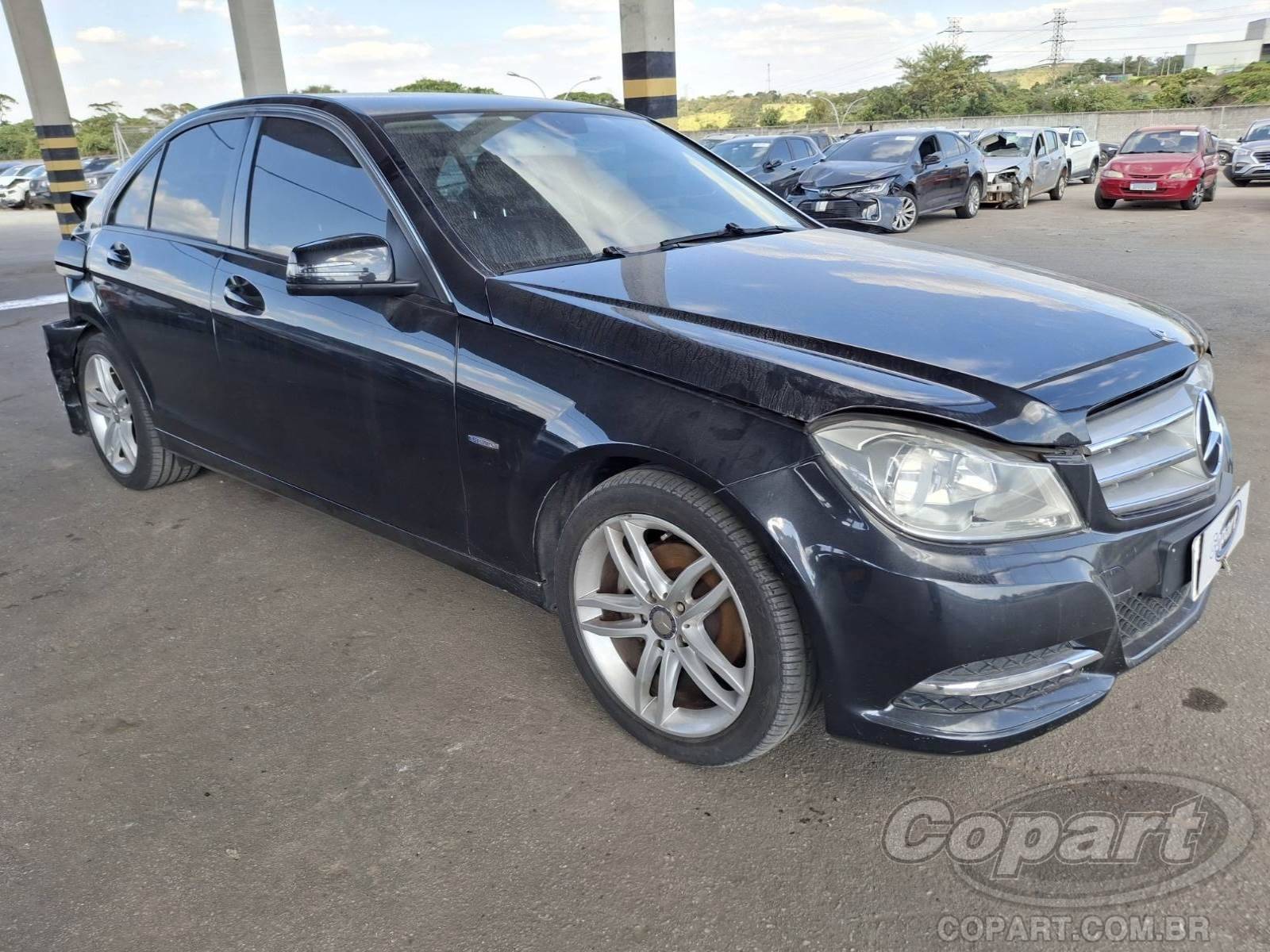 Veículo Mercedes-Benz Classe C Mercedes Benz Classe C 180 CGI 1.8 16V Turbo 2012 Colisão Média Monta 2012 em leilão
