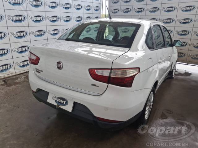 2016 FIAT GRAND SIENA 