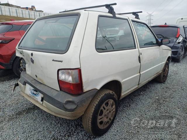 2011 FIAT UNO 