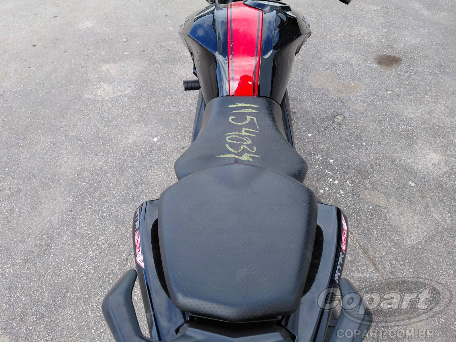 Foto 10 de 10: 2023 TVS APACHE