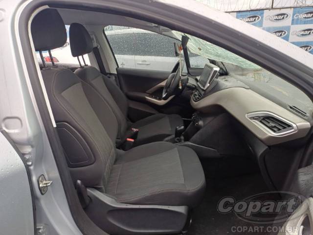 2020 PEUGEOT 2008 