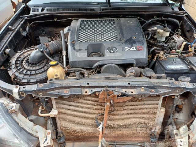 2011 TOYOTA HILUX CD 