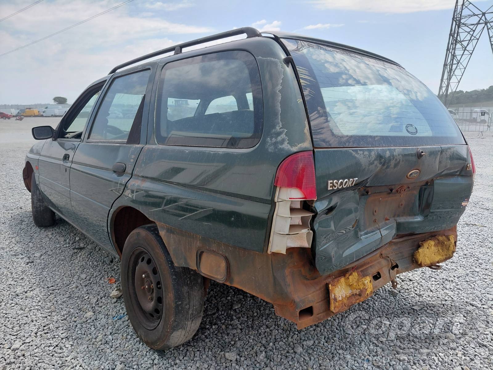 2000 FORD ESCORT SW — foto 3 de 12