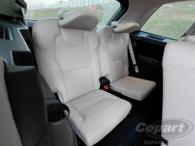 2023 VOLVO XC90 