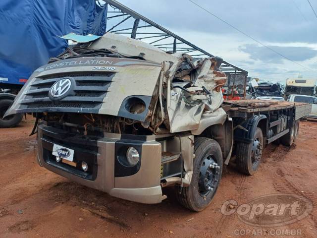 2016 VOLKSWAGEN CONSTELLATION 