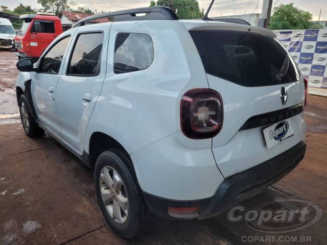 2022 RENAULT DUSTER 