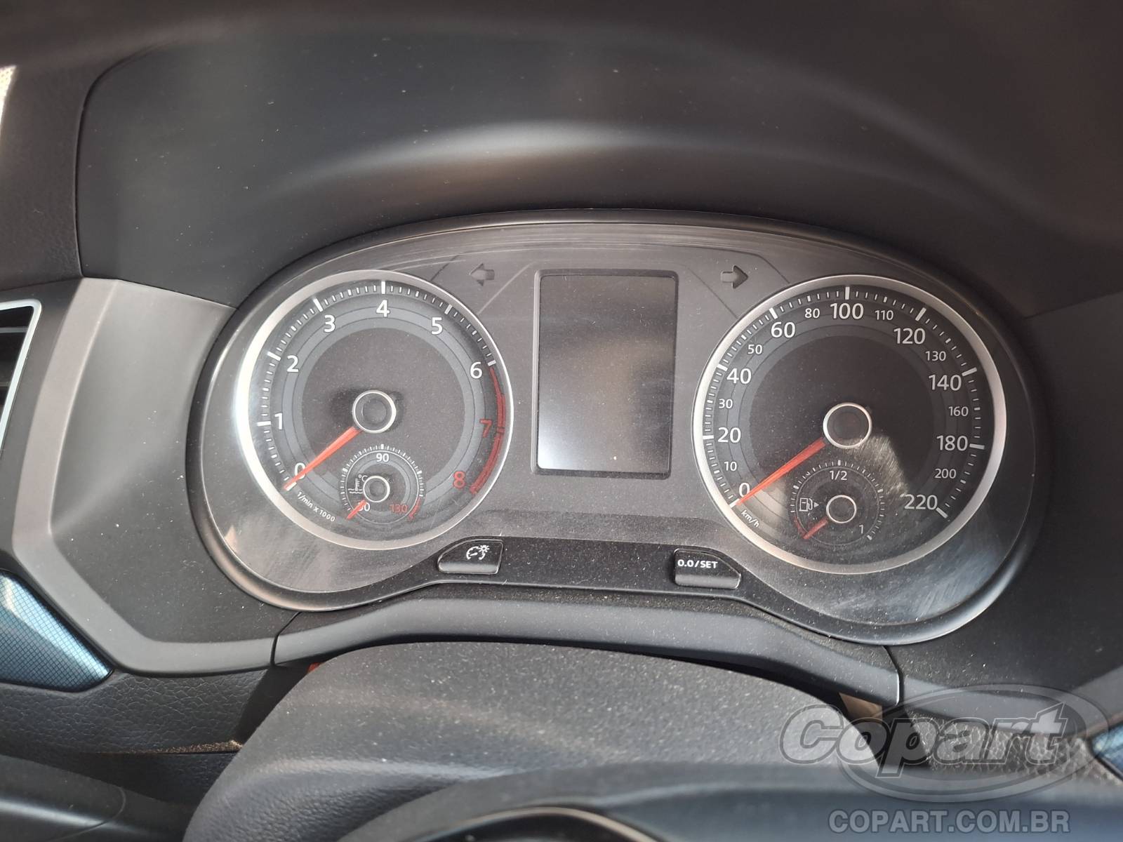 2017 VOLKSWAGEN VOYAGE — foto 8 de 13