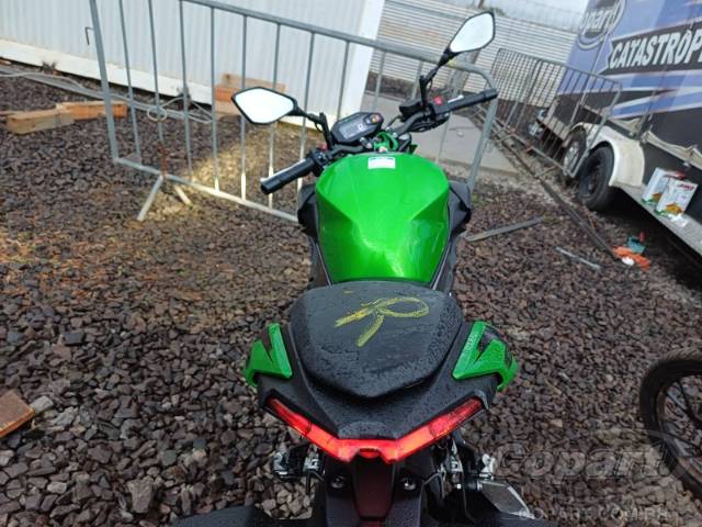 2025 KAWASAKI Z500 