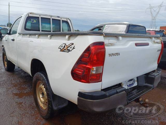 2017 TOYOTA HILUX CS 