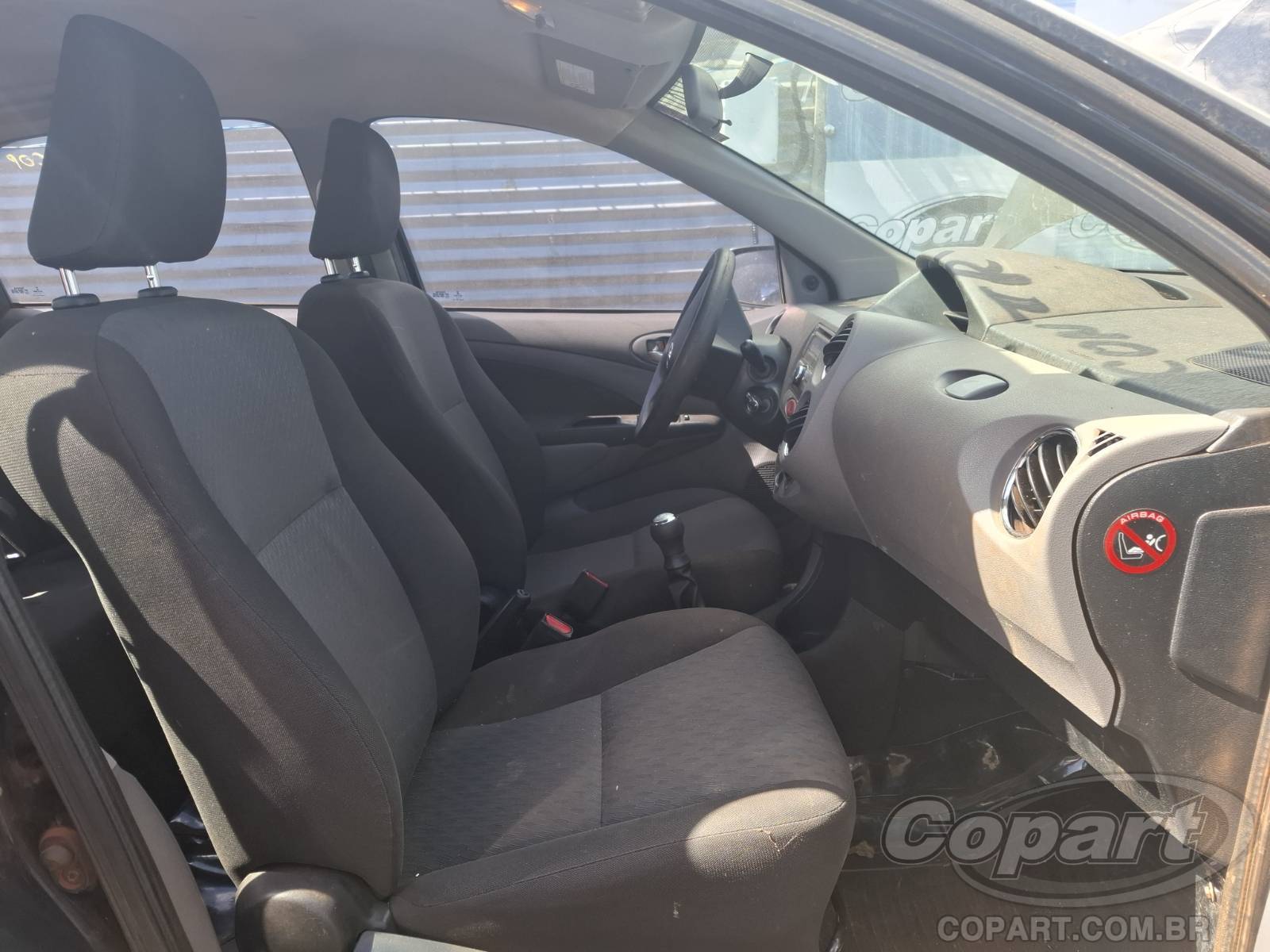 Foto 5: 2013 TOYOTA ETIOS