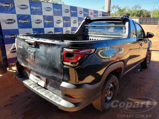 2025 FIAT STRADA 