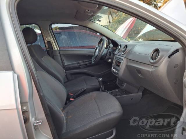 2013 VOLKSWAGEN GOL 
