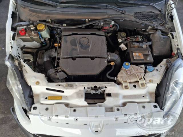 2014 FIAT PUNTO 