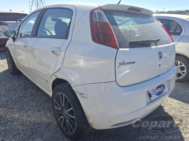 2011 FIAT PUNTO 