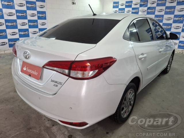 2023 TOYOTA YARIS SEDA 