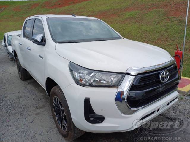 2022 TOYOTA HILUX CD 