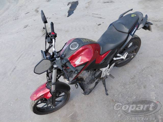2025 HONDA CB 300F 