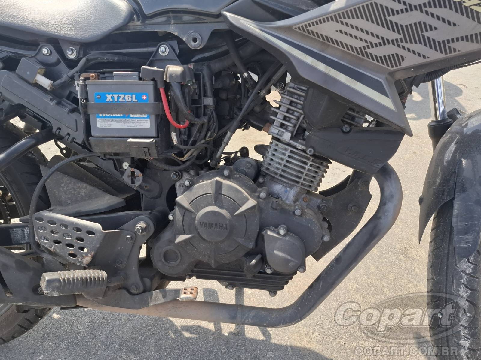 Foto 5: 2017 YAMAHA FAZER