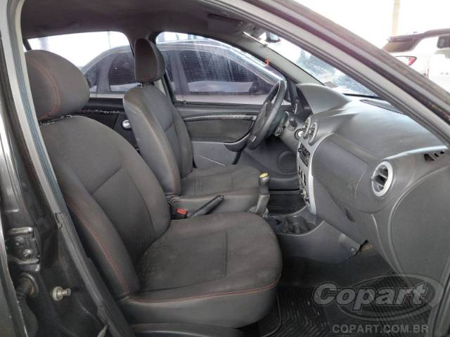 2010 RENAULT SANDERO 