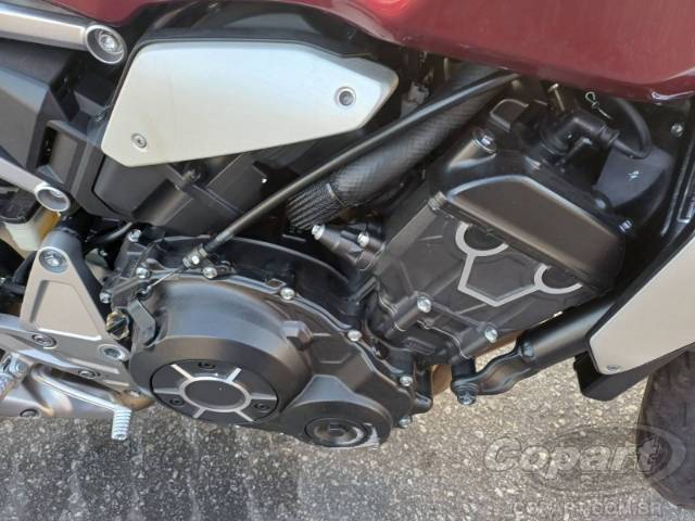 2023 HONDA CB 1000R 