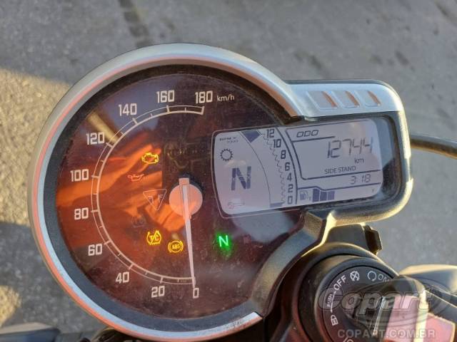 2025 TRIUMPH SPEED 