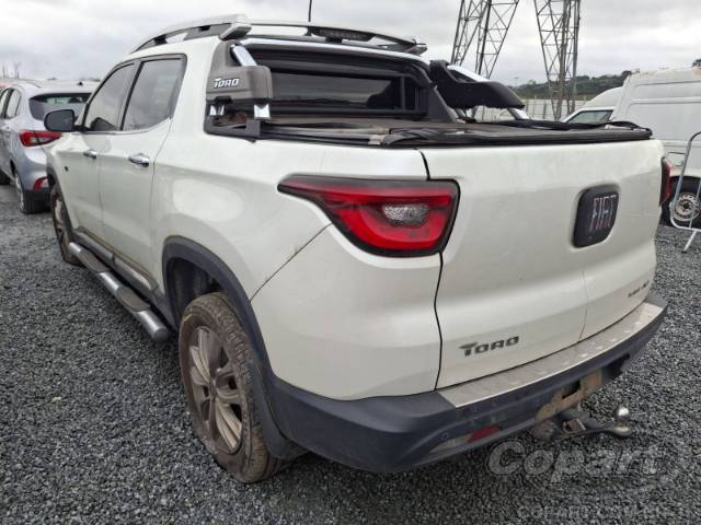 2021 FIAT TORO 