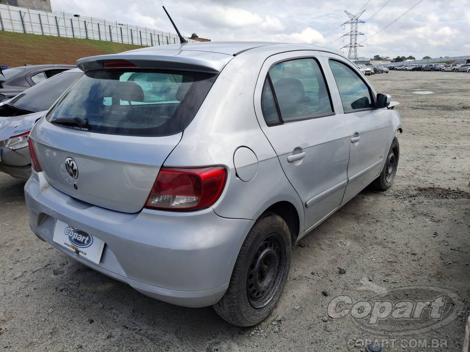 2010 VOLKSWAGEN GOL — foto 4 de 10